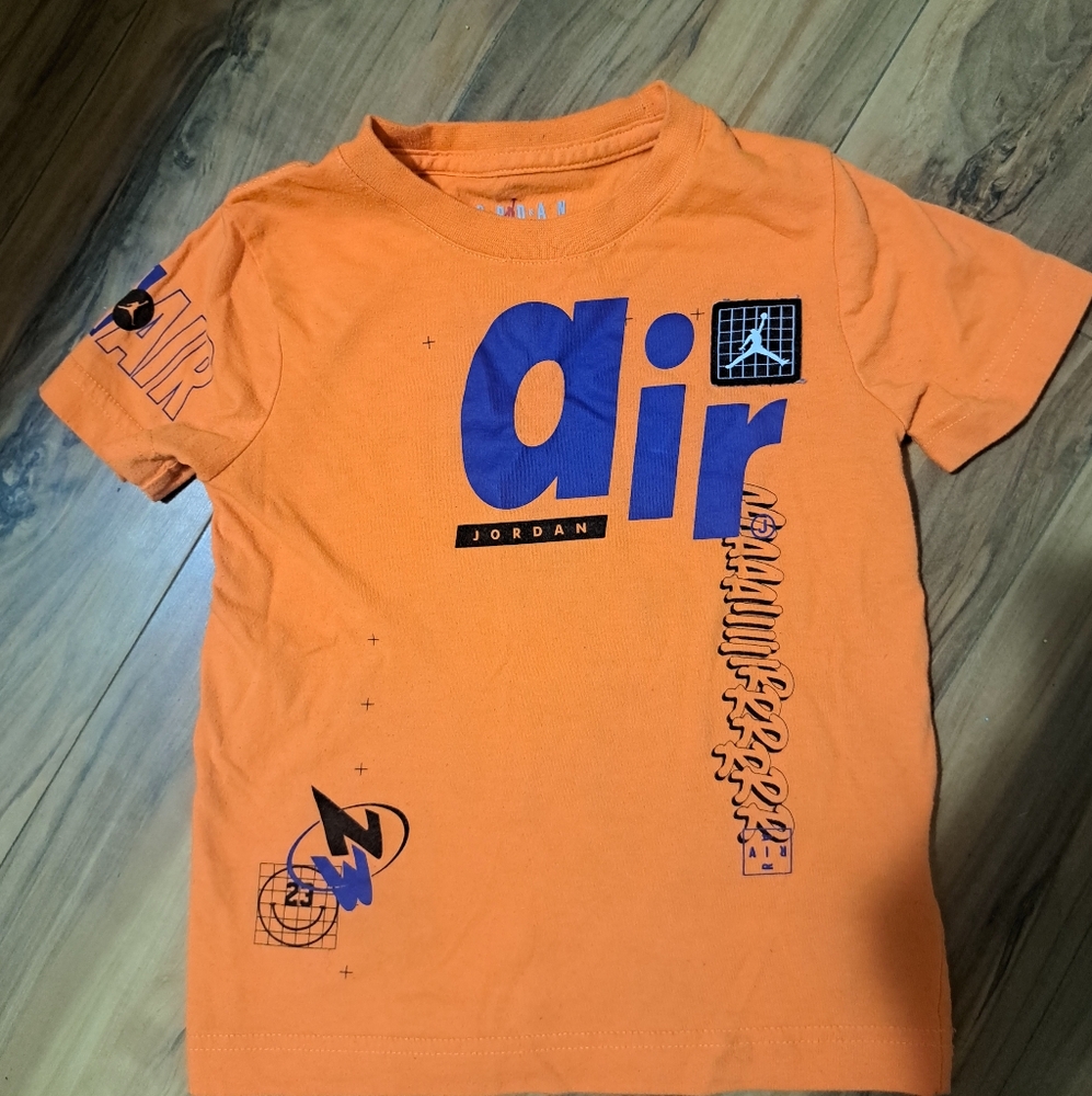 Kid Jordan Bold Orange Short Sleeve Tee with Air Graphic
